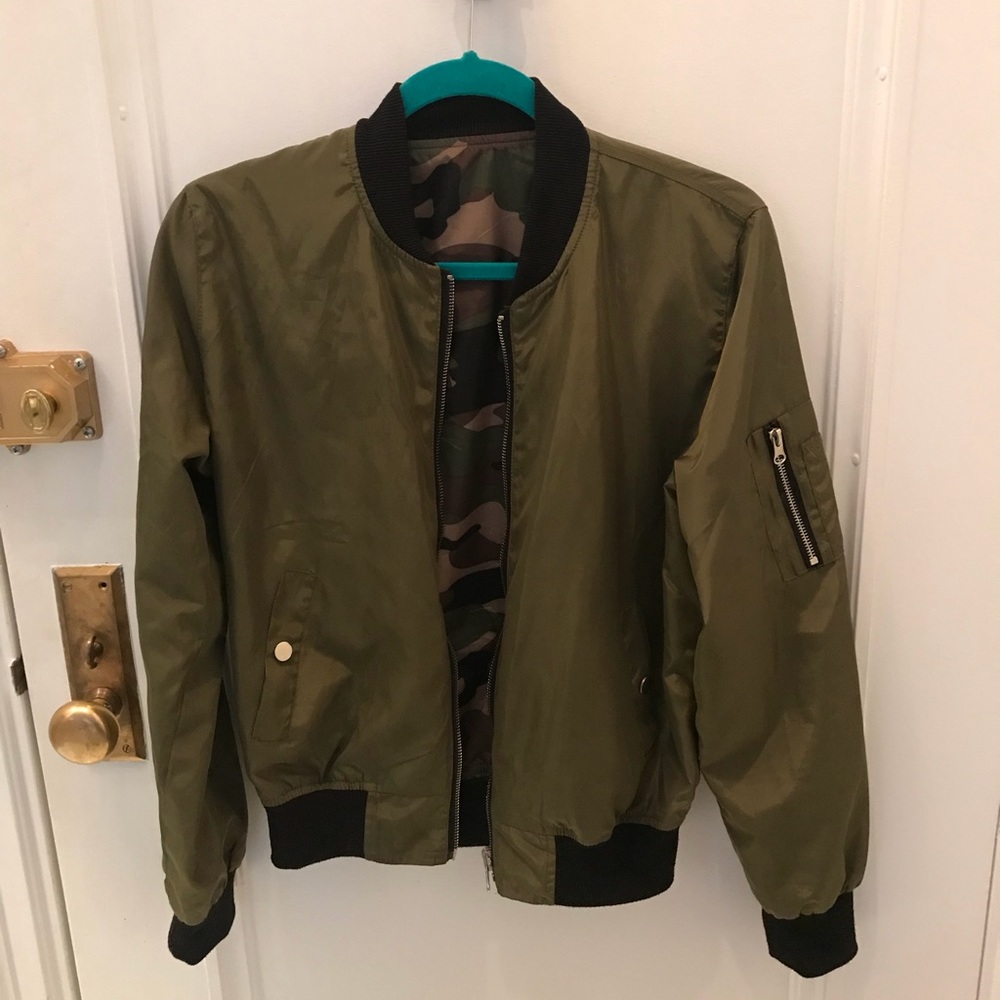 Bomber jacket